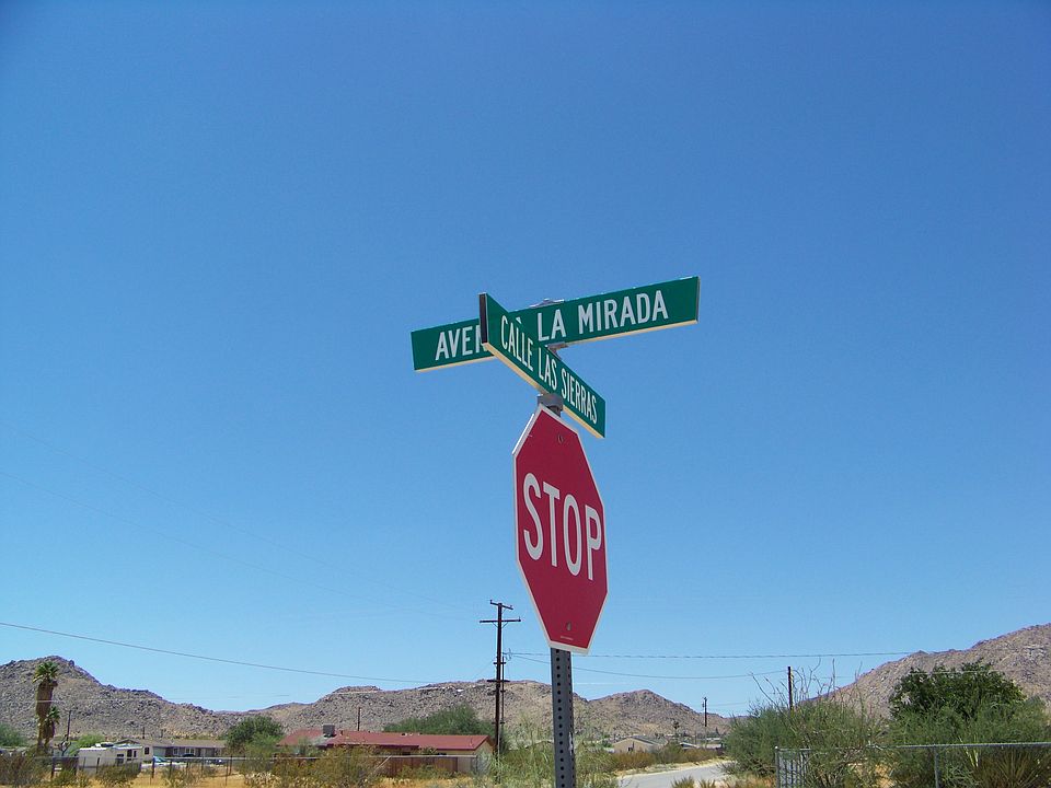 2nd image of Avenida La Mirada