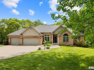 4206 E Deer Hart Dr, Chillicothe, IL 61523