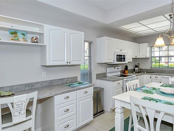 5th image of 4240 Breezeway Blvd Unit 315