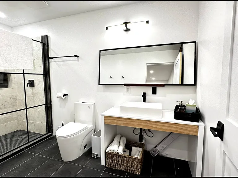 118 W Lupita Rd #2 — Photo 8
