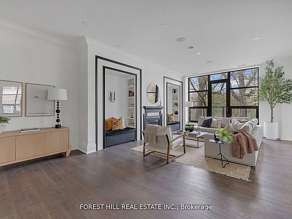 3rd image of 200 Russell Hill Rd #303