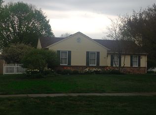 3447 Parkview Dr, Avon, OH 44011