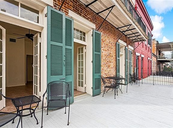 3rd image of 1221 Decatur St #201