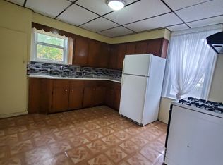 232 Front St FLOOR 2, Woonsocket, RI 02895