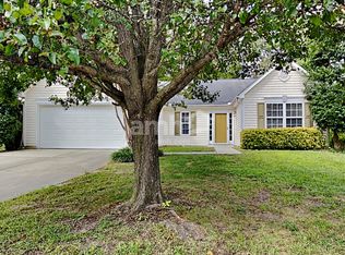 1103 Poplar Ridge Rd, Fuquay Varina, NC 27526