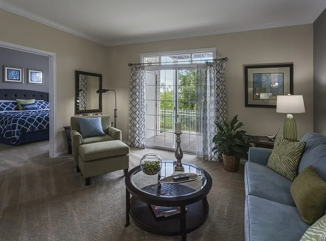 Chestnut Pointe Apartments — Photo 6