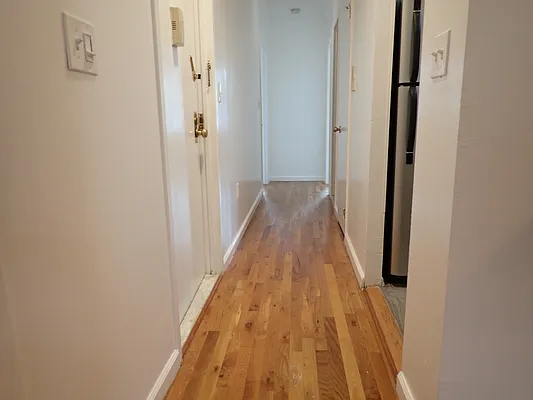 Rented by Hakeem Shahid, LREB | media 9