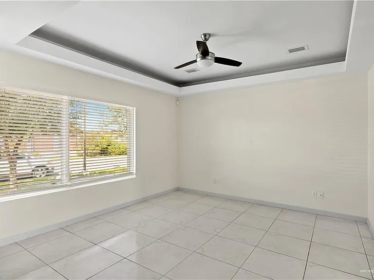 2312 Harmony Ln #D — Photo 4