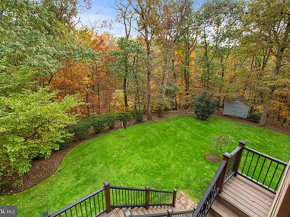 5th image of 9365 Davis Dr