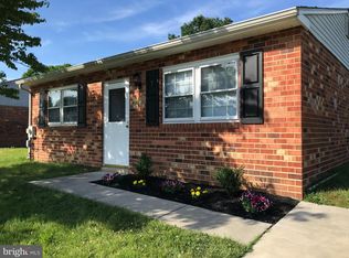 7 Spencer Ct, Newark, DE 19702