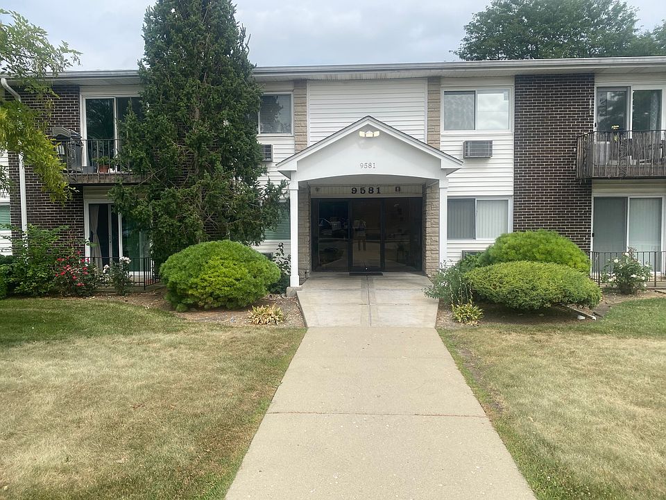 1st image of 9581 Dee Rd APT 2L