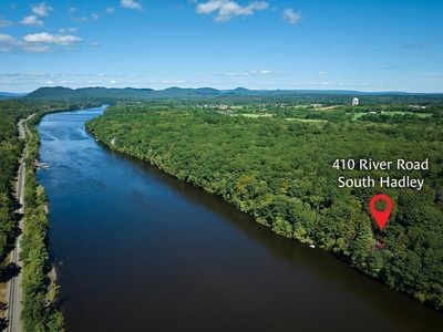 410 River Rd, South Hadley, MA, 01075