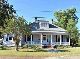 834 Cleveland Ave, Millen, GA 30442