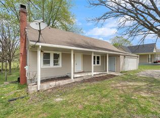 1610 Hwy 64 NW, Ramsey, IN
