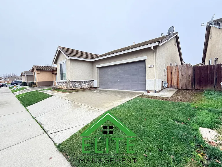 30 Sun Reign Pl — Photo 3