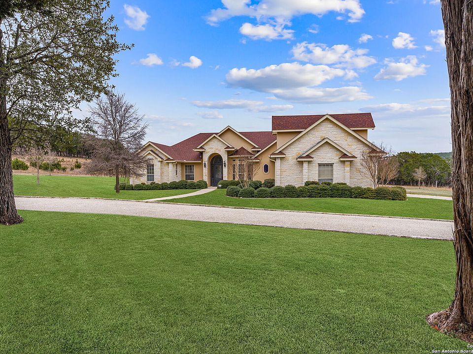 1st image of 255 WILDFLOWER LN