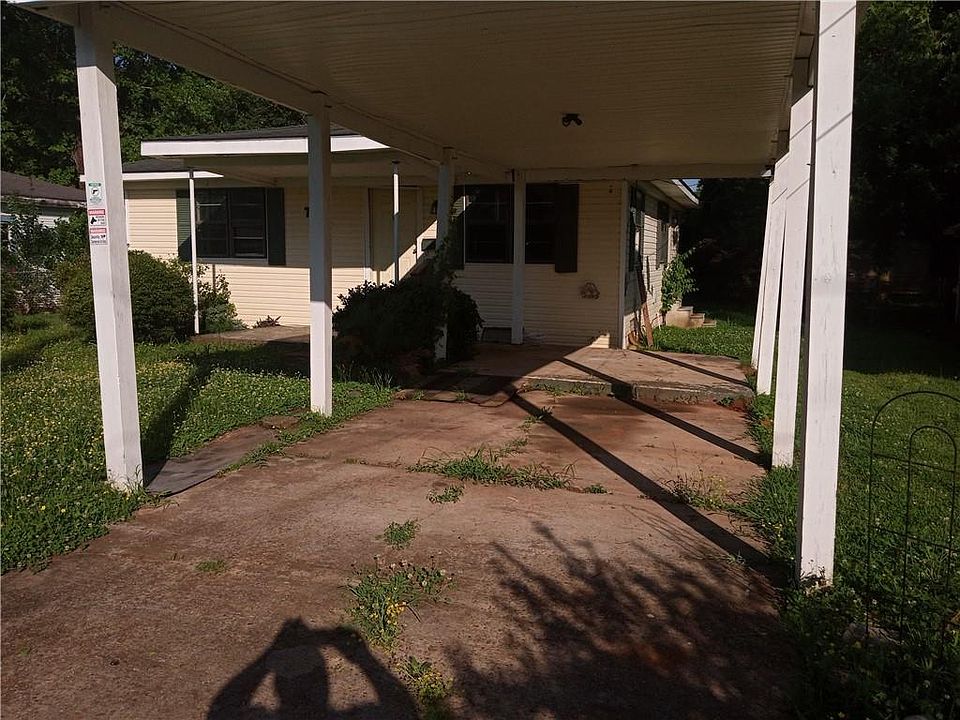 1st image of 709 Broadway Ave