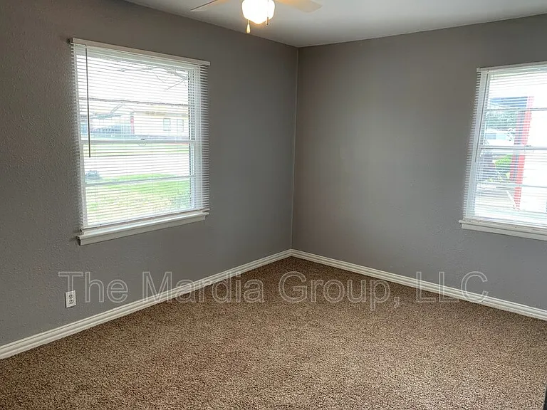 2628 Healey Dr — Photo 11