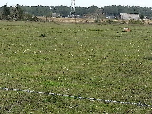 3rd image of 4003 County Road 197
