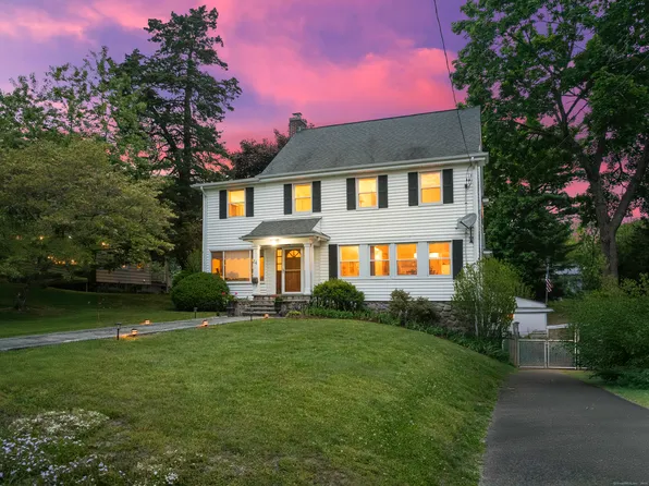 34 Tremont Avenue, Stamford, CT 06906