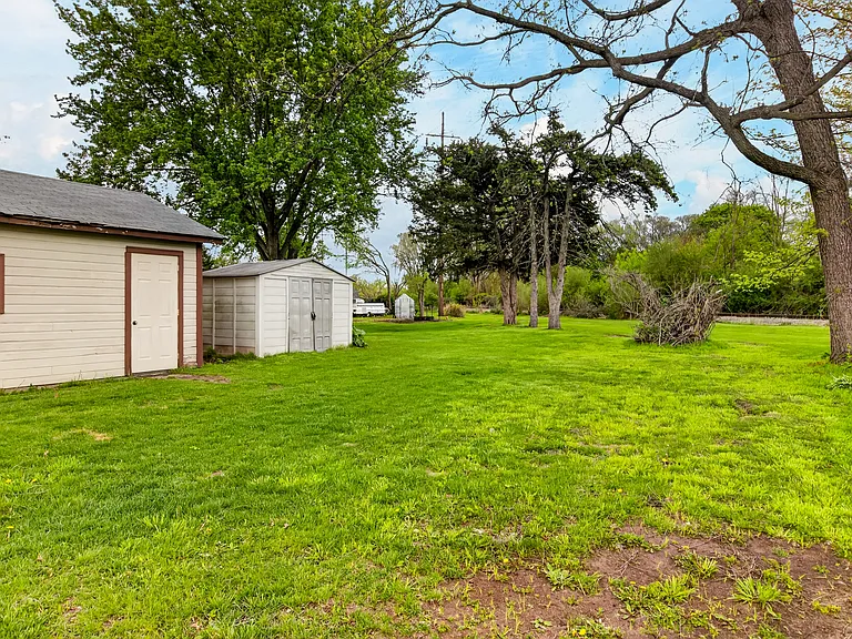 4815 Lexington Blvd — Photo 57