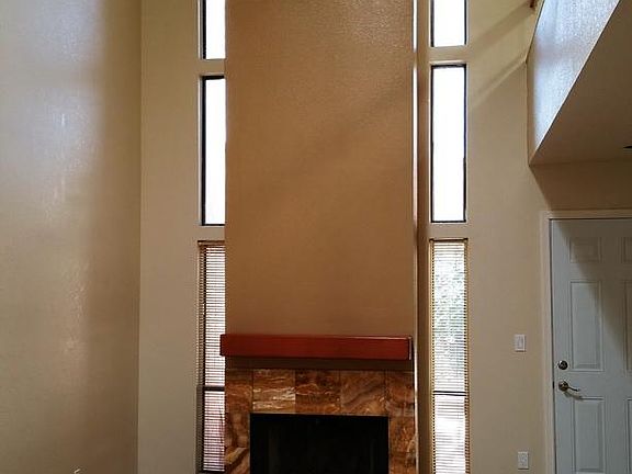 5th image of 18 E Coral Gables Dr