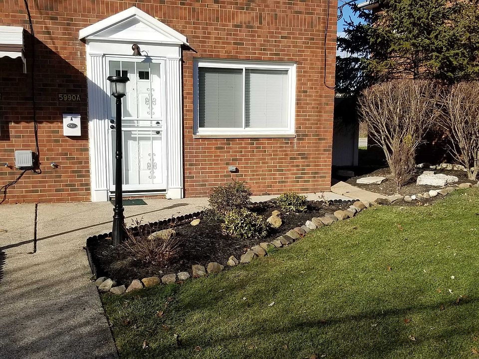 1st image of 5990 Glenway Dr #A