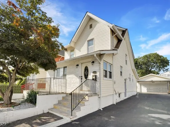 747 20th Ave, Paterson City, NJ 07504