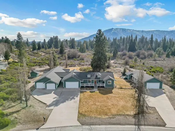 1135 Quail Meadow Dr, Mount Shasta, CA 96067