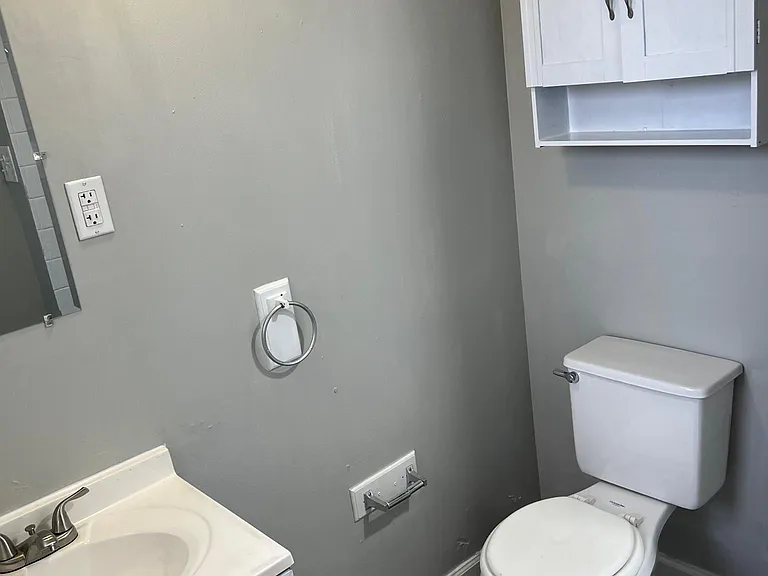 1852 Ringwalt St #1 — Photo 9