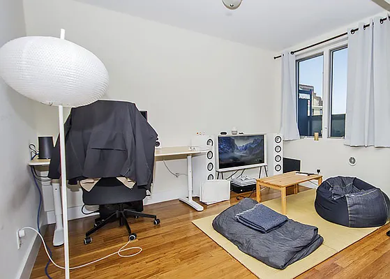 Rented by Level Group | media 1