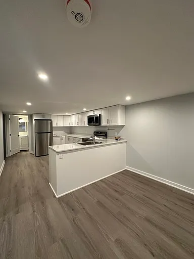 75 Angeline St S #2 — Photo 10