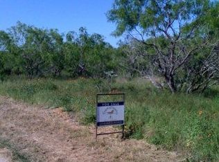 393 Glag Ln, Seguin, TX 78155