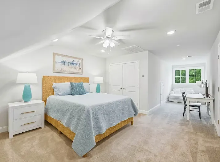 5204 Double Eagle Way — Photo 8