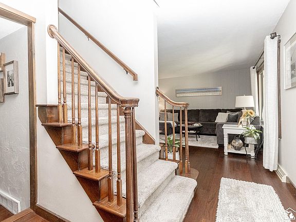 4th image of 3317 Springdale Dr