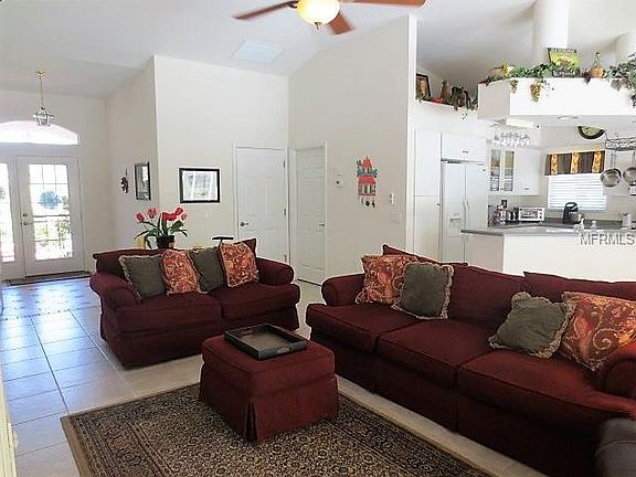 4th image of 119 Jennifer Dr