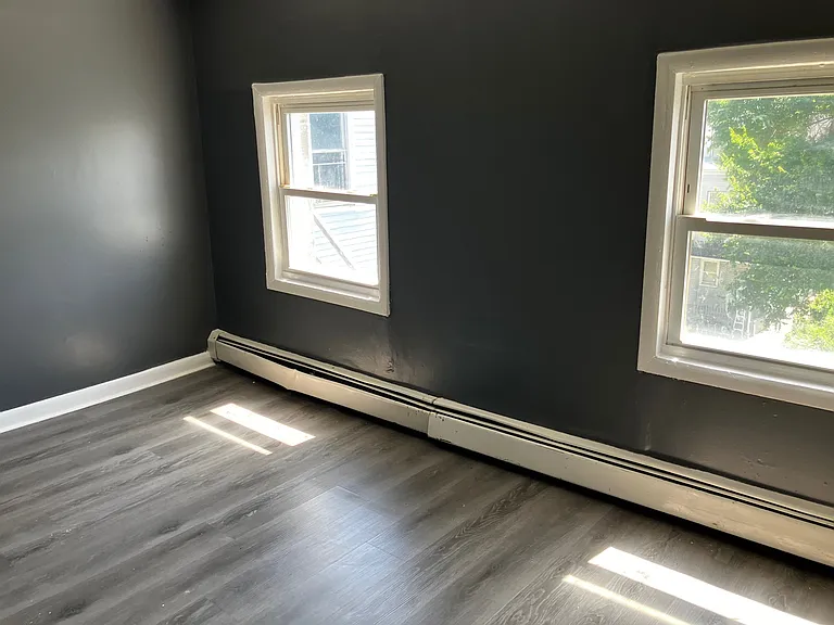 202 Littleton Ave #3 — Photo 7