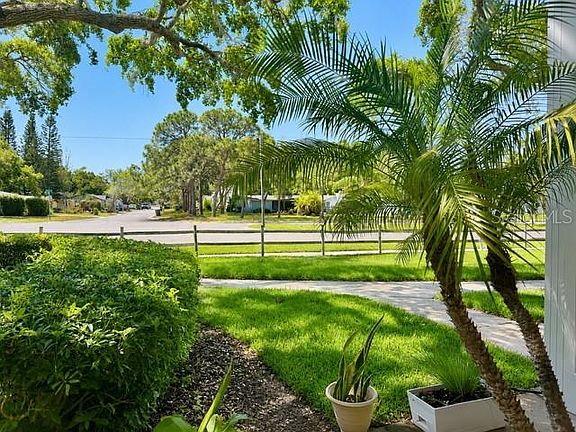3rd image of 2106 GULF VIEW BOULEVARD #2106