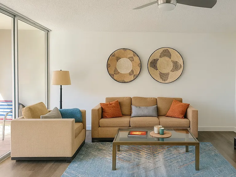 430 Keoniana St #1210 — Photo 2