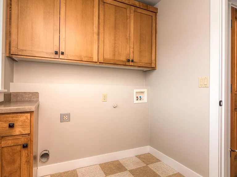 61473 Linton Loop — Photo 39