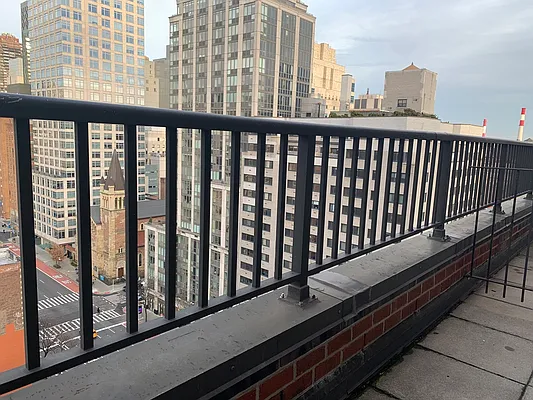 Rented by Stonehenge NYC LLC | media 24