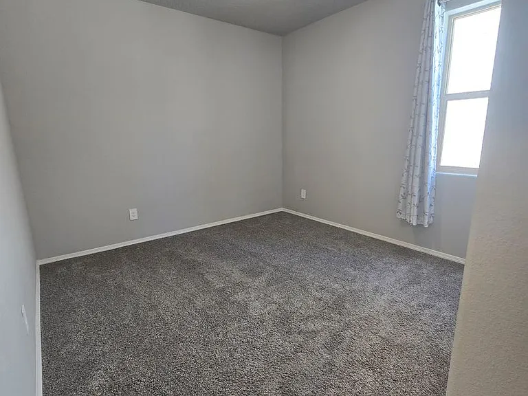 3209 Tazanita Loop SE — Photo 6