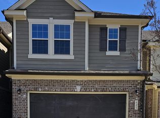 621 Rockcastle Dr, Cary, NC 27519