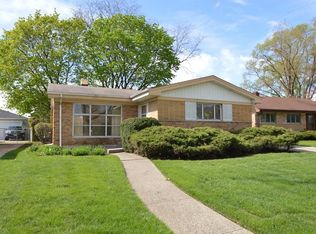 11131 Martindale Dr, Westchester, IL 60154
