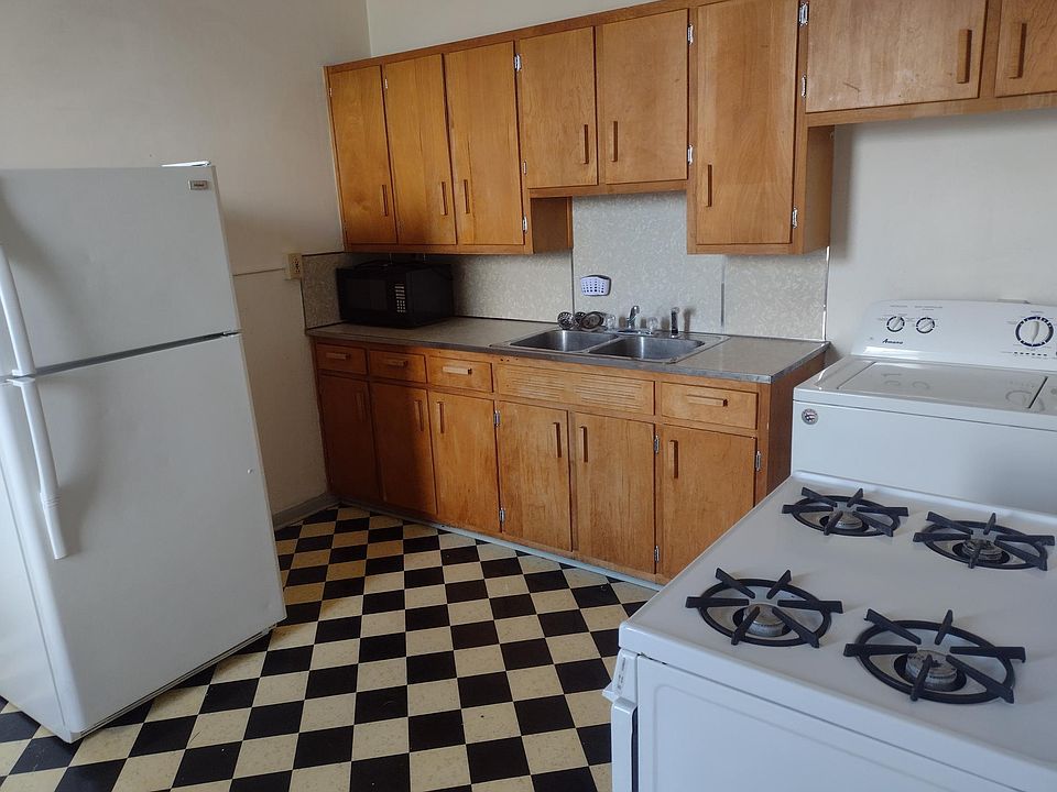 303 S Prairie St Brookston, IN, 47923 Apartments for Rent Zillow