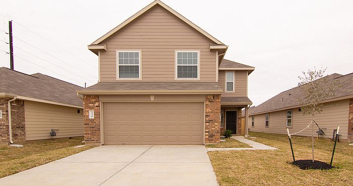 1st image of 24350 Bella Carolina Ct
