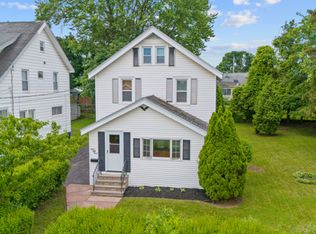 353 Harford Rd, Syracuse, NY 13208