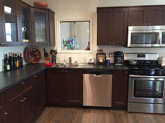 2nd image of 711 S Vicentia Ave
