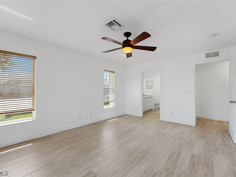 1309 SW 29th St — Photo 14