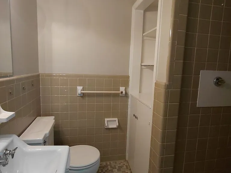 2591 N Pierce Cir — Photo 6